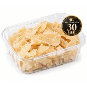 Scaglie di parmigiano reggiano DOP 30 mesi