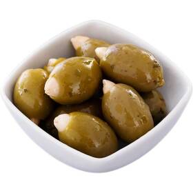 Granata olive verdi farcite con mandorla