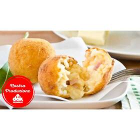 Arancini bianchi con prosciutto cotto e mozzarella
