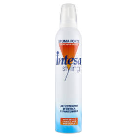 Intesa styling Spuma Forte all'Estratto d'Ortica e Pantenolo 300 mL